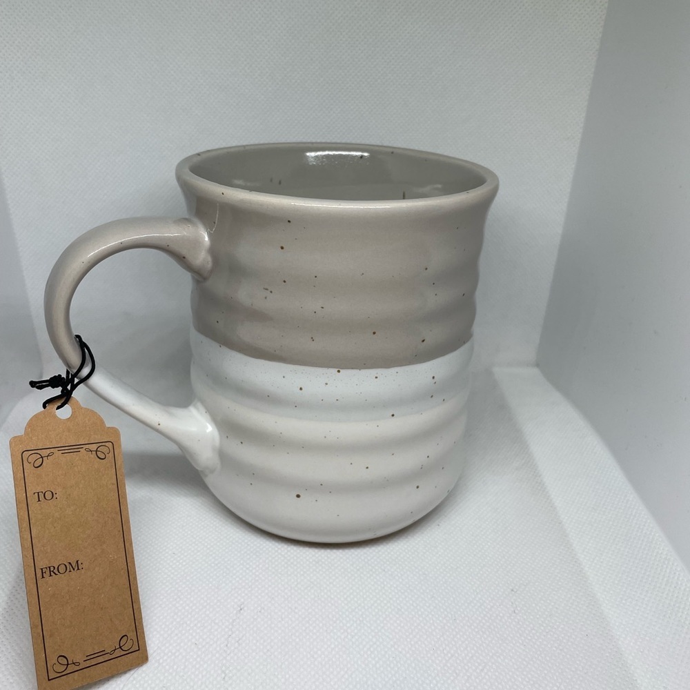 Small  Christmas Mug.Great gift to someone. New with the Tags.